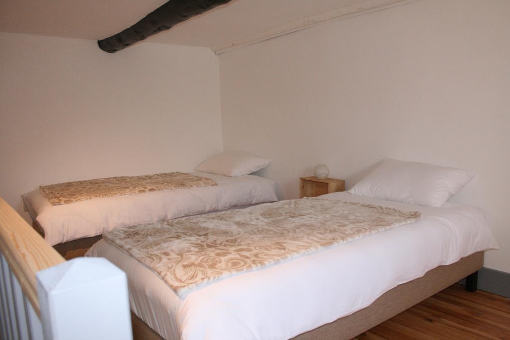 De Cambis Homestay *