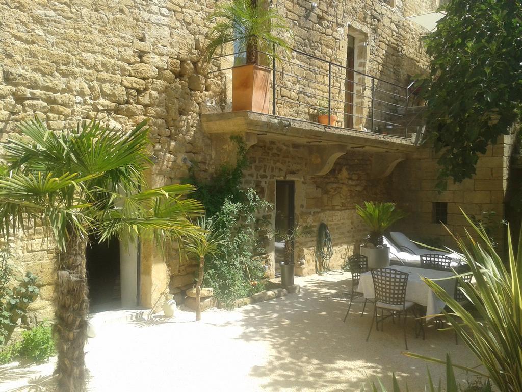 Homestay De Cambis *